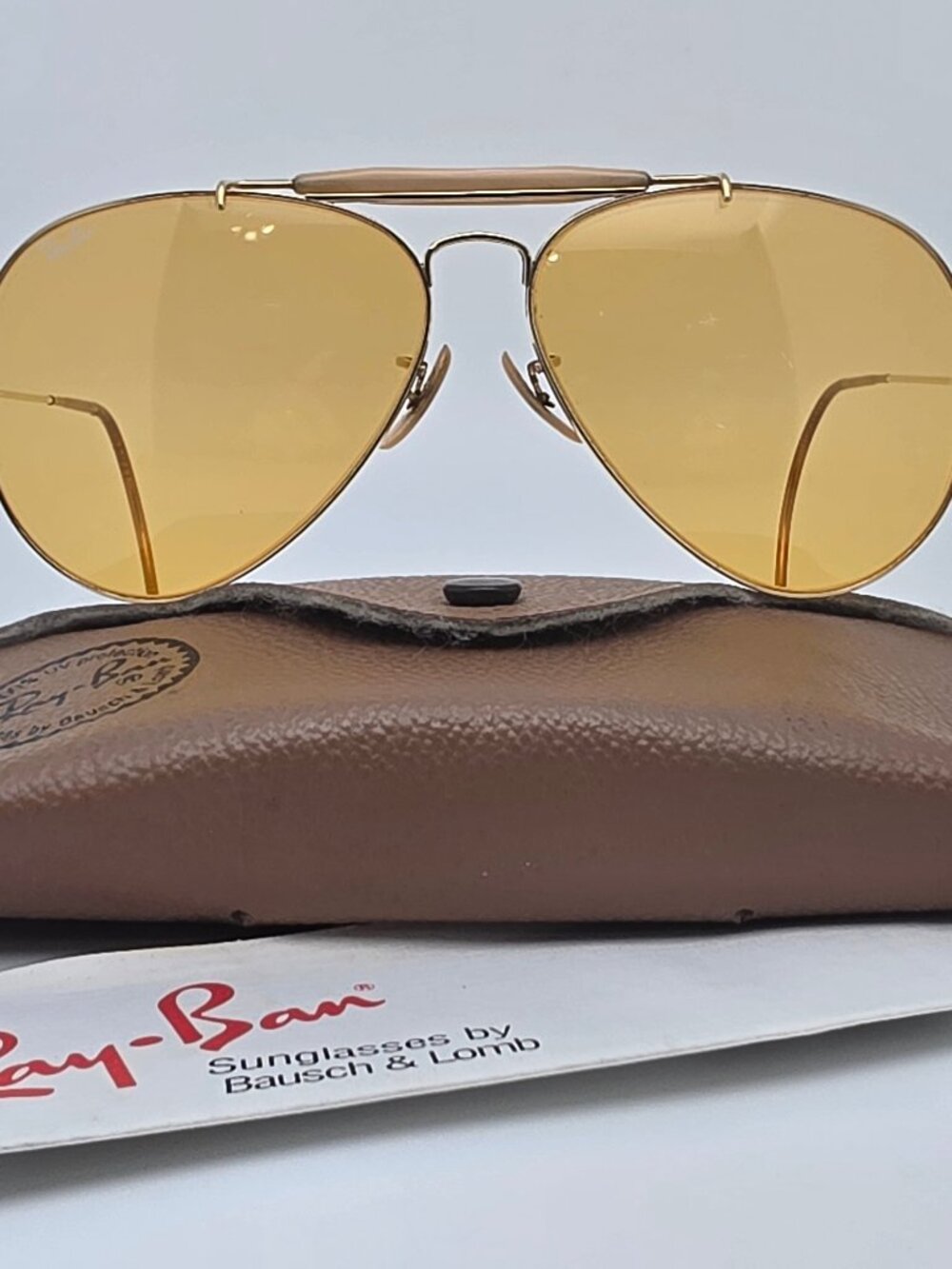 Ray-Ban B&L Outdoorsman II Gold All-Weather Ambermatic Aviator Sunglasses 62-14